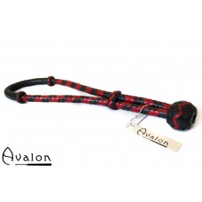 Avalon - CYCLOPS - Svart og Rød Loop Pisk i Lær